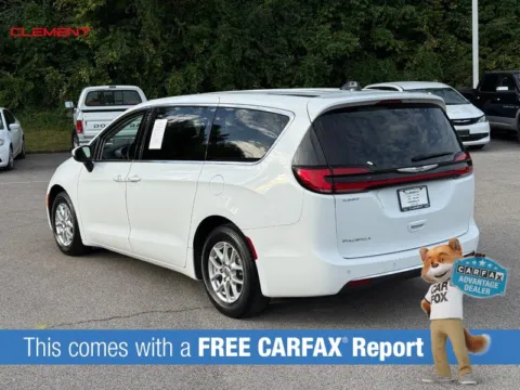 Photos of 2023 Chrysler Pacifica Touring L for sale in Columbia, IL at Clement Chrysler Dodge Jeep Ram Columbia