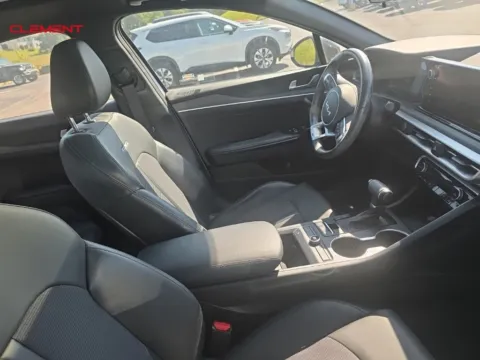 More photos of 2022 Kia K5 GT-Line at Clement Chrysler Dodge Jeep Ram Columbia, IL