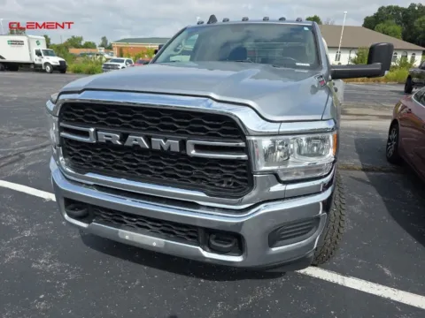 More photos of 2020 Ram 3500 Tradesman at Clement Chrysler Dodge Jeep Ram Columbia, IL