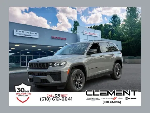 Gray 2027 Jeep Grand Cherokee Laredo Altitude for sale in Columbia, IL