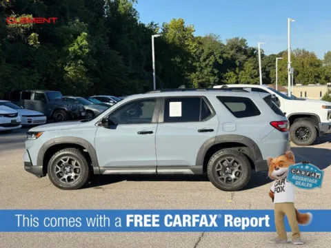 Photos of 2023 Honda Pilot TrailSport for sale in Columbia, IL at Clement Chrysler Dodge Jeep Ram Columbia