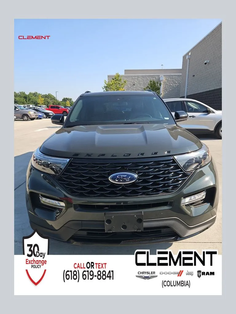 Green 2022 Ford Explorer ST-Line for sale in Columbia, IL