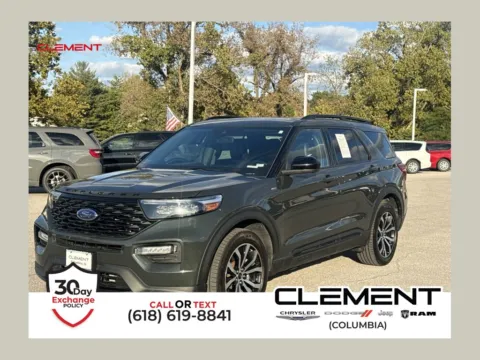 Green 2022 Ford Explorer ST-Line for sale in Columbia, IL