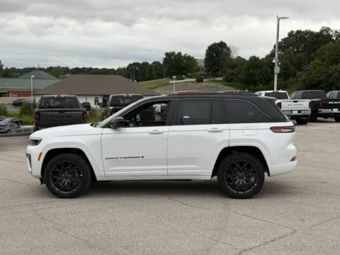 Photos of 2027 Jeep Grand Cherokee Summit for sale in Columbia, IL at Clement Chrysler Dodge Jeep Ram Columbia