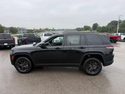 Photos of 2027 Jeep Grand Cherokee Laredo Altitude for sale in Columbia, IL at Clement Chrysler Dodge Jeep Ram Columbia