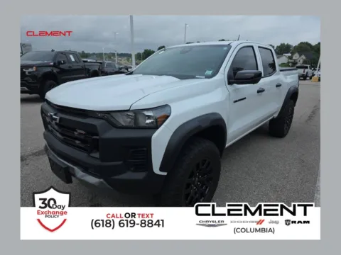 White 2024 Chevrolet Colorado Trail Boss for sale in Columbia, IL