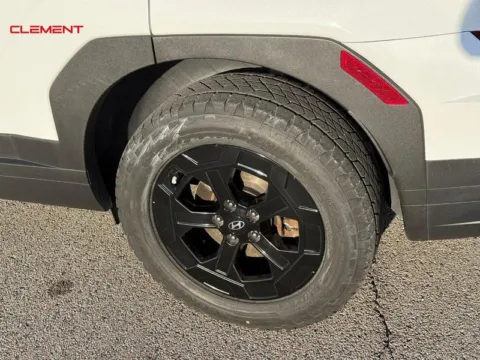 More photos of 2024 Hyundai Santa Fe XRT at Clement Chrysler Dodge Jeep Ram Columbia, IL
