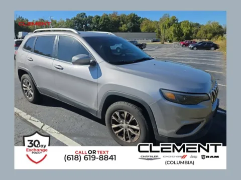 Silver 2019 Jeep Cherokee Latitude Plus for sale in Columbia, IL