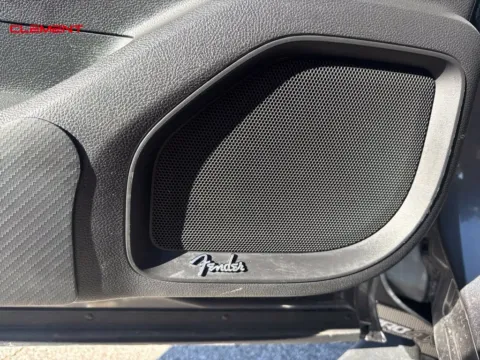 More photos of 2021 Nissan Titan PRO-4X at Clement Chrysler Dodge Jeep Ram Columbia, IL