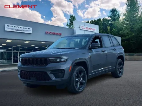 Gray 2025 Jeep Grand Cherokee Altitude X for sale in Columbia, IL