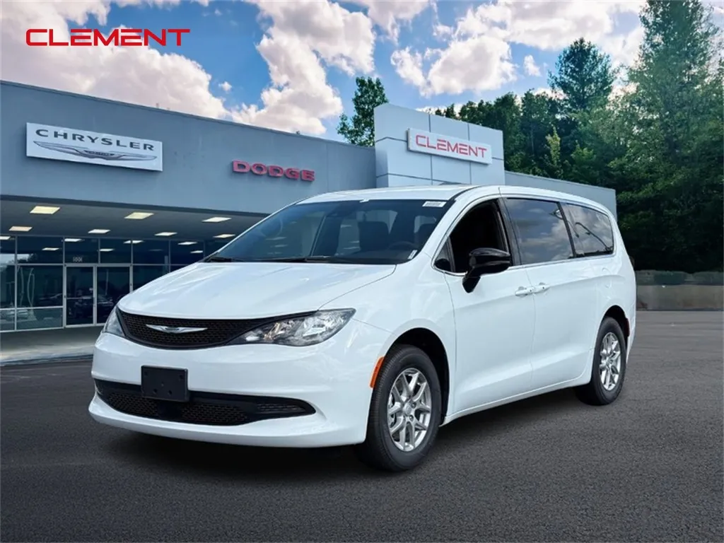 2025 Chrysler Voyager LX for sale in Columbia, IL