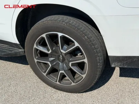 More photos of 2021 Chevrolet Tahoe RST at Clement Chrysler Dodge Jeep Ram Columbia, IL