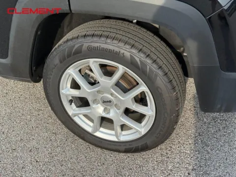 More photos of 2023 Jeep Renegade Latitude at Clement Chrysler Dodge Jeep Ram Columbia, IL
