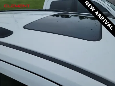 More photos of 2022 Dodge Durango Citadel at Clement Chrysler Dodge Jeep Ram Columbia, IL