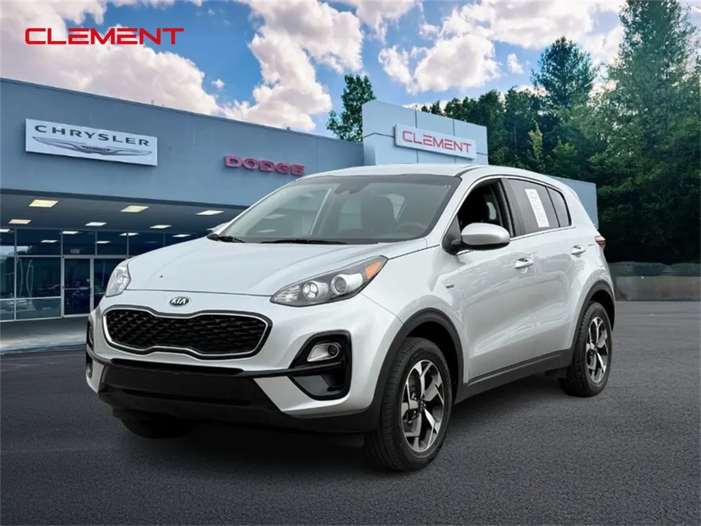 Silver 2020 Kia Sportage LX for sale in Columbia, IL