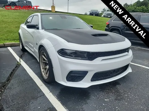 White 2023 Dodge Charger R/T Scat Pack Widebody for sale in Columbia, IL