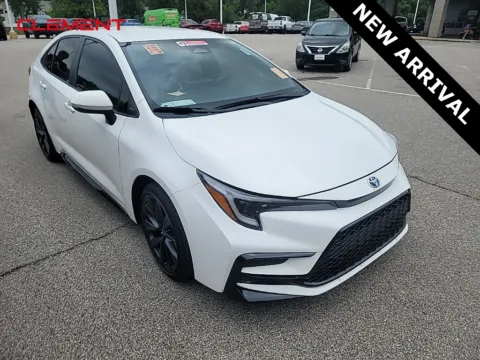 White 2024 Toyota Corolla Hybrid SE for sale in Columbia, IL