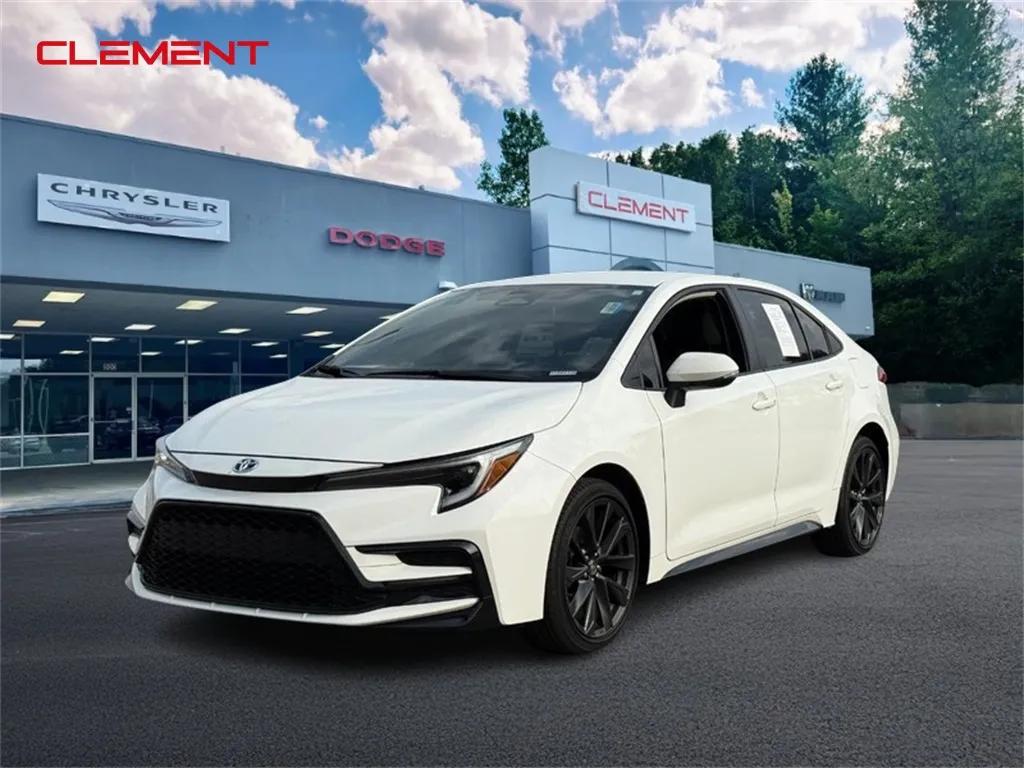 White 2024 Toyota Corolla Hybrid SE for sale in Columbia, IL