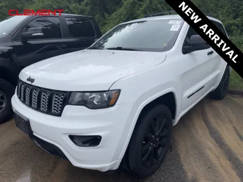 White 2021 Jeep Grand Cherokee Laredo X for sale in Columbia, IL