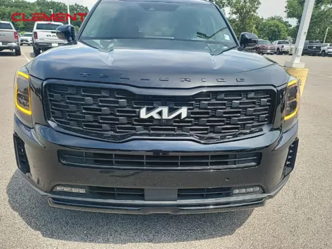 Photos of 2022 Kia Telluride SX for sale in Columbia, IL at Clement Chrysler Dodge Jeep Ram Columbia