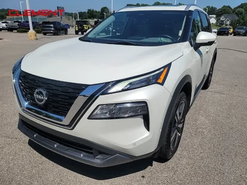 White 2023 Nissan Rogue SL for sale in Columbia, IL