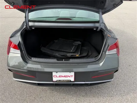 More photos of 2024 Hyundai Elantra SEL at Clement Chrysler Dodge Jeep Ram Columbia, IL
