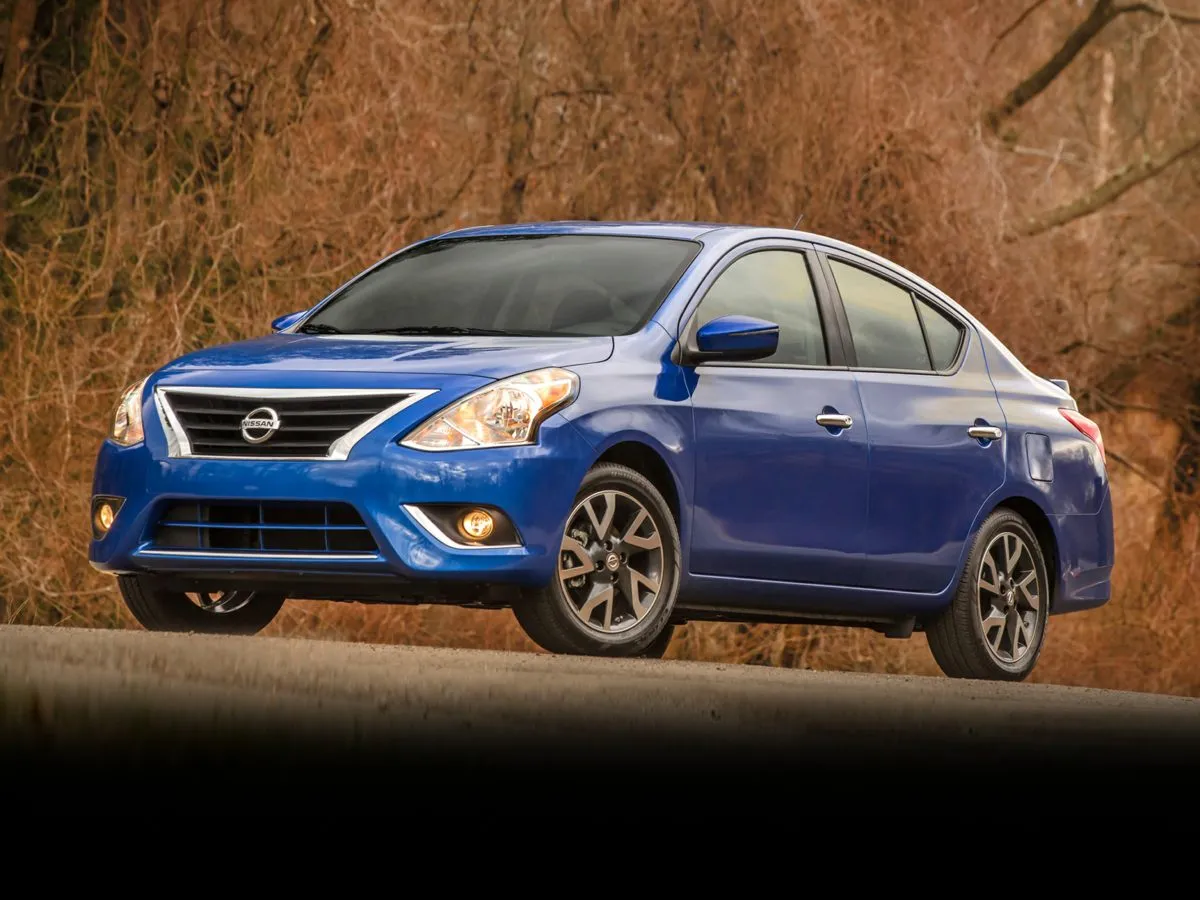 2019 Nissan Versa 1.6 SV for sale in Columbia, IL