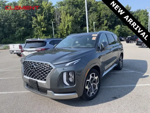 Gray 2022 Hyundai Palisade Calligraphy for sale in Columbia, IL