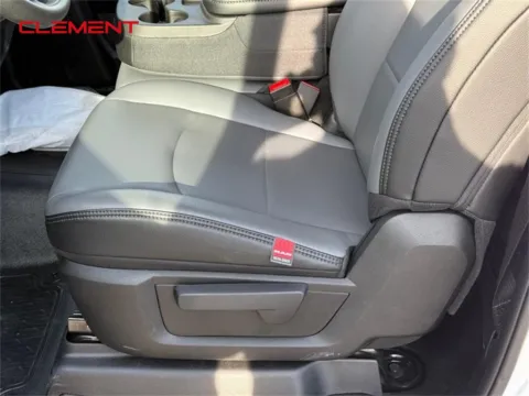 More photos of 2026 Ram 5500HD Tradesman at Clement Chrysler Dodge Jeep Ram Columbia, IL