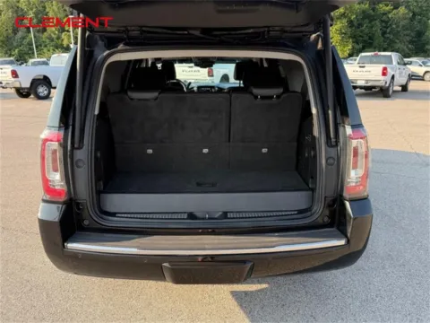 More photos of 2019 GMC Yukon Denali at Clement Chrysler Dodge Jeep Ram Columbia, IL