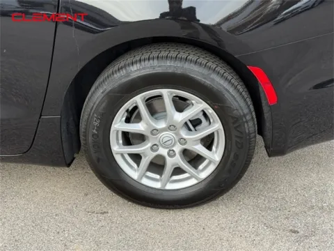 More photos of 2026 Chrysler Pacifica Select at Clement Chrysler Dodge Jeep Ram Columbia, IL