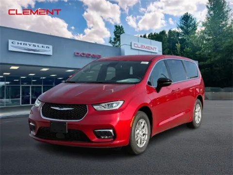 Red 2026 Chrysler Pacifica Select for sale in Columbia, IL