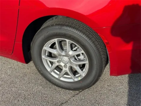 More photos of 2026 Chrysler Pacifica Select at Clement Chrysler Dodge Jeep Ram Columbia, IL