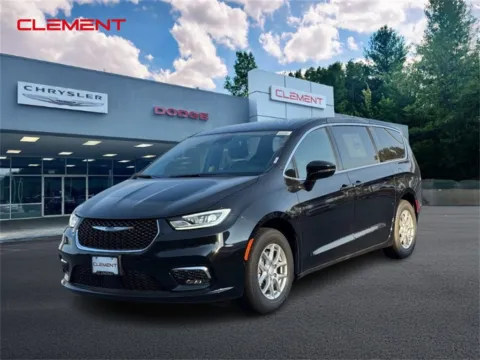 Black 2026 Chrysler Pacifica Select for sale in Columbia, IL
