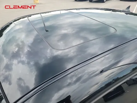 More photos of 2019 Dodge Challenger R/T at Clement Chrysler Dodge Jeep Ram Columbia, IL