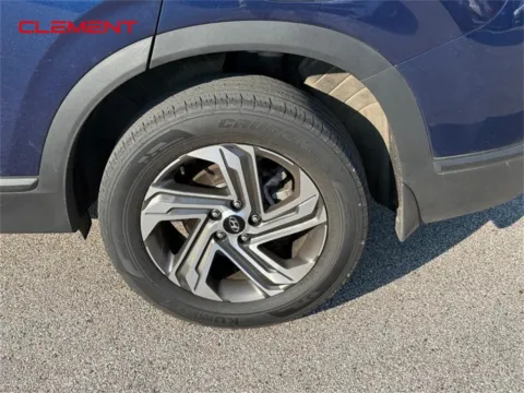 More photos of 2023 Hyundai Santa Fe SEL at Clement Chrysler Dodge Jeep Ram Columbia, IL