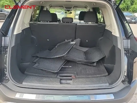 More photos of 2023 Nissan Rogue SV at Clement Chrysler Dodge Jeep Ram Columbia, IL