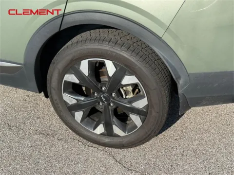 More photos of 2023 Kia Sportage X-Line at Clement Chrysler Dodge Jeep Ram Columbia, IL