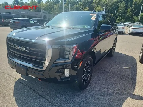 Black 2021 GMC Yukon AT4 for sale in Columbia, IL
