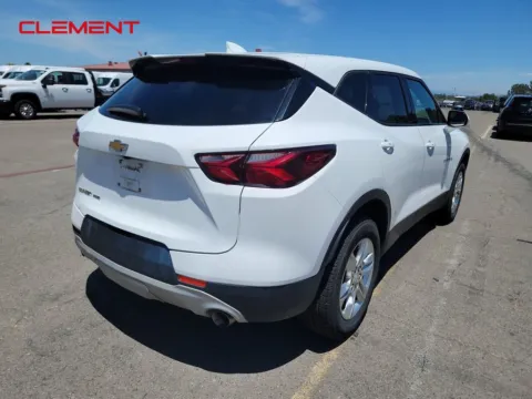 More photos of 2022 Chevrolet Blazer LT at Clement Chrysler Dodge Jeep Ram Columbia, IL