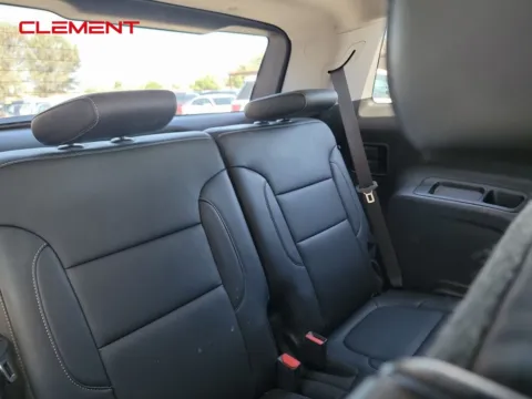 More photos of 2023 GMC Acadia SLT at Clement Chrysler Dodge Jeep Ram Columbia, IL