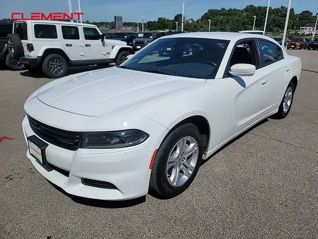 White 2022 Dodge Charger SXT for sale in Columbia, IL