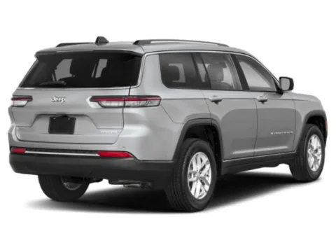 Photos of 2025 Jeep Grand Cherokee Limited 4x4 for sale in Columbia, IL at Clement Chrysler Dodge Jeep Ram Columbia