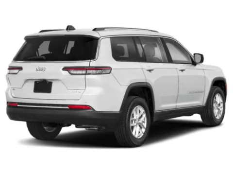 Another view of 2025 Jeep Grand Cherokee Limited 4x4 for sale in Columbia, IL at Clement Chrysler Dodge Jeep Ram Columbia