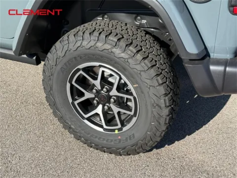 More photos of 2025 Jeep Wrangler Rubicon at Clement Chrysler Dodge Jeep Ram Columbia, IL