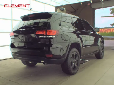 More photos of 2021 Jeep Grand Cherokee Freedom Edition at Clement Chrysler Dodge Jeep Ram Columbia, IL