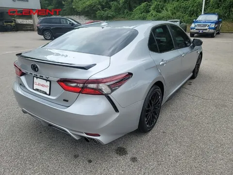More photos of 2022 Toyota Camry SE at Clement Chrysler Dodge Jeep Ram Columbia, IL