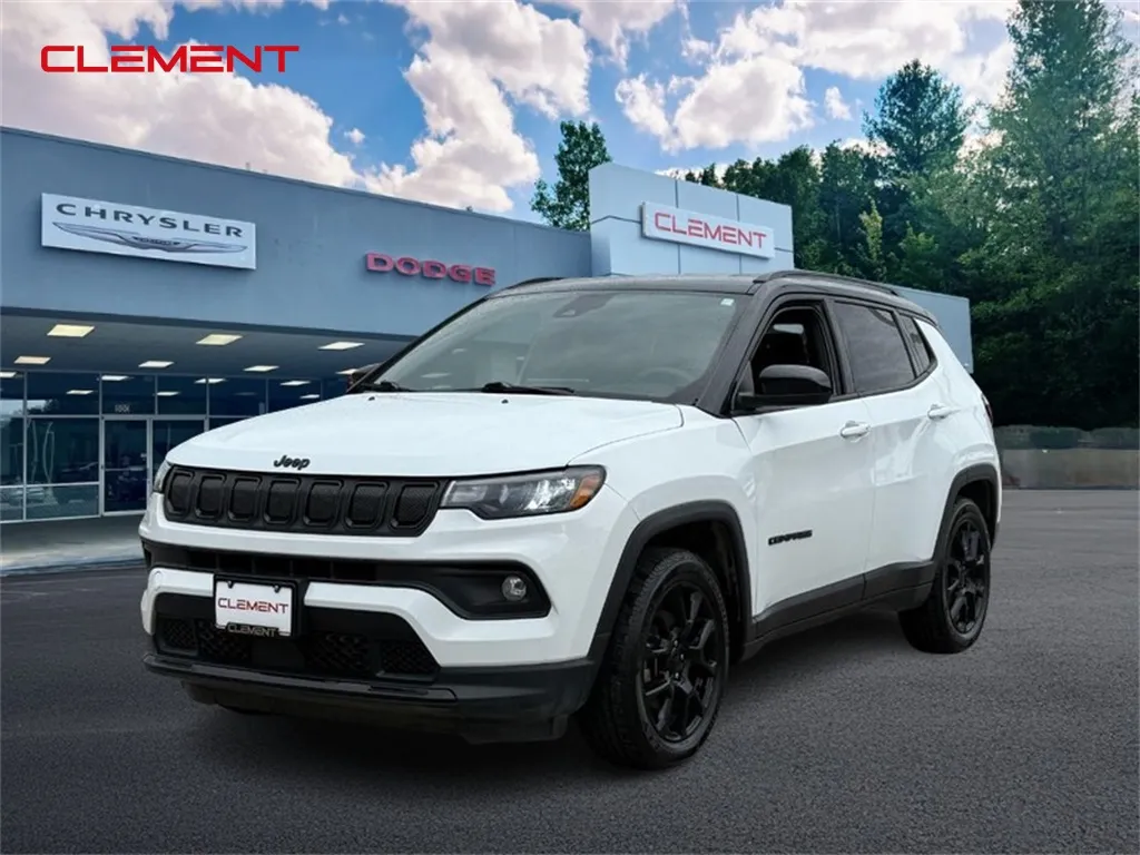 White 2022 Jeep Compass Altitude for sale in Columbia, IL