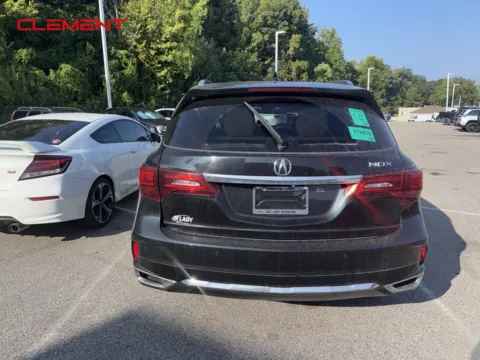 More photos of 2020 Acura MDX Advance at Clement Chrysler Dodge Jeep Ram Columbia, IL