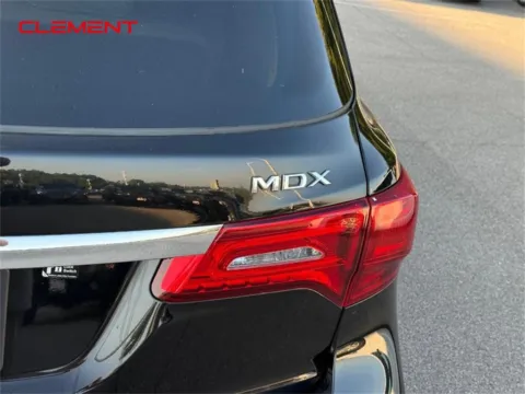 More photos of 2020 Acura MDX Advance at Clement Chrysler Dodge Jeep Ram Columbia, IL